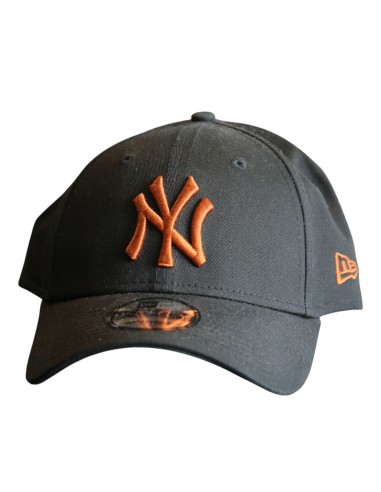 NEW ERA CAPPELLO -  LEAG BASIC NEVY OSFA